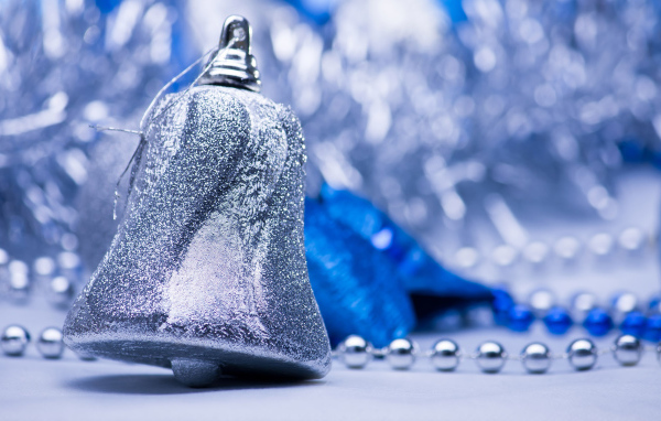 Новогодний колокольчик