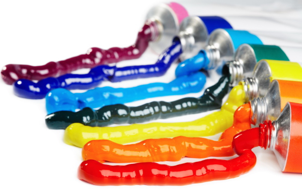 Тюбики с разноцветной краской