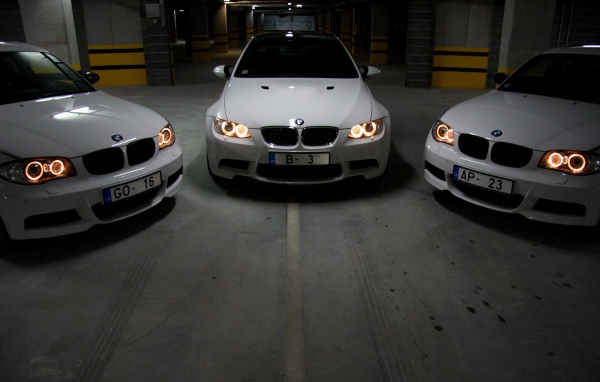 Автомобили БМВ