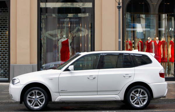 БМВ Х3 в белоснежном цвете