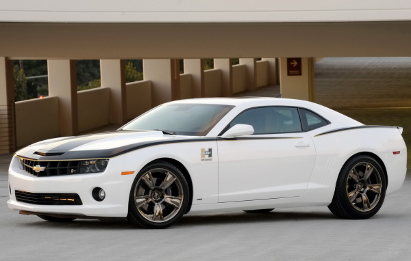 Hurst Camaro Series 5