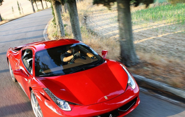 Феррари 458 Италия