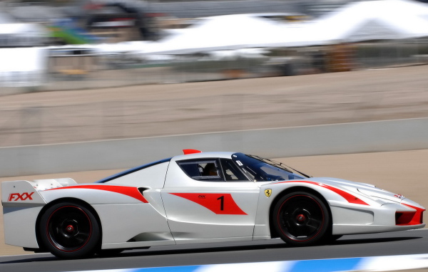 Феррари FXX на гонке