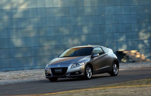 Хонда СR-Z в движении