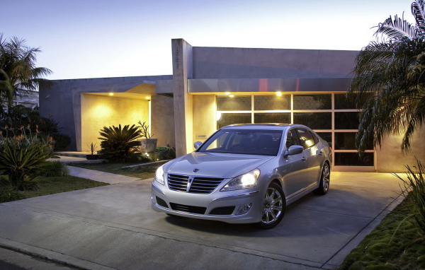 Hyundai Equus