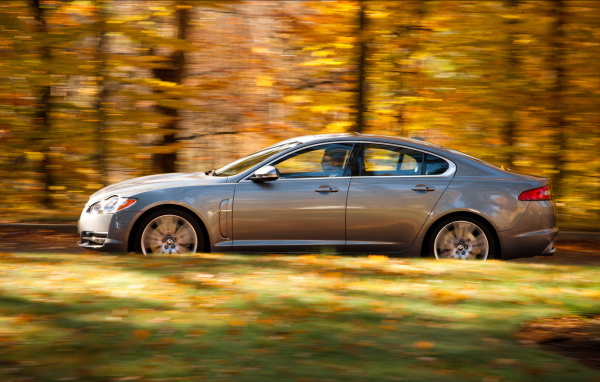 Jaguar-XF 2011