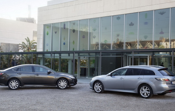 Мазда 6 седан и  универсал