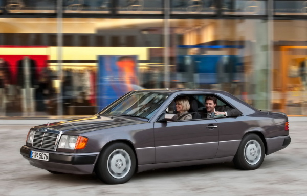 Мерседес Бенц С 124 Серии