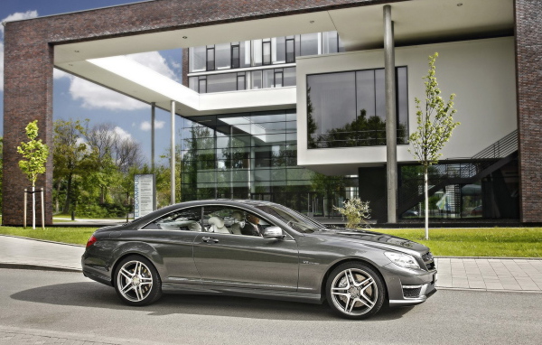 Новый Мерседес Бенц CL63 AMG