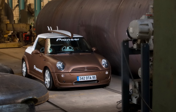 Parotech Pioneer Mini