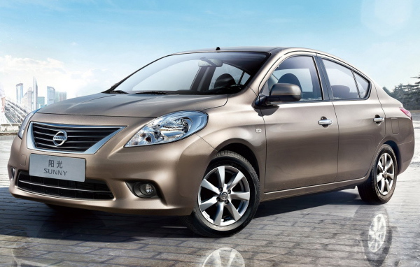 Ниссан Санни 2012