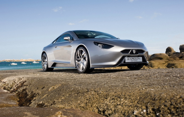 Франзуский авто Exagon-Furtive-eGT