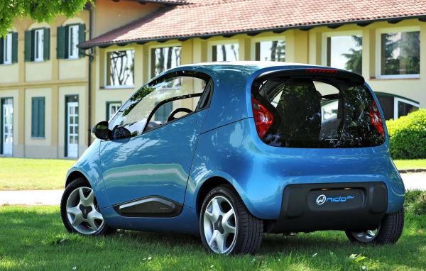 Pininfarina Nido EV вид сзади