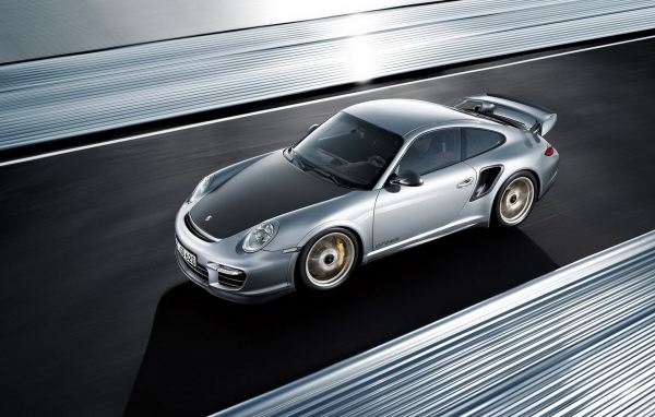 Стремительный Порше 911