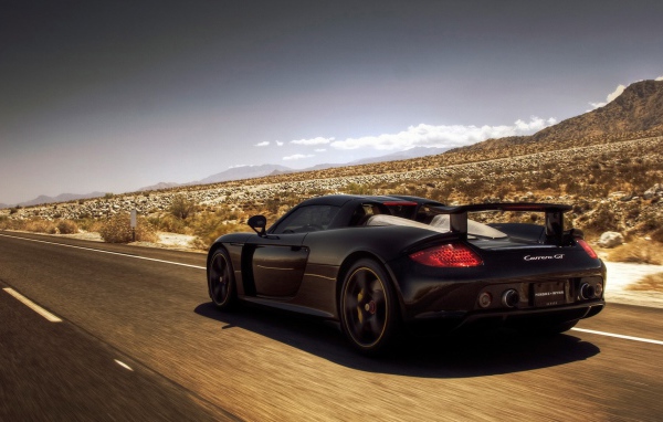 Порше Каррера GT