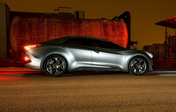 Hyundai I Flow Concept прогулки по ночи