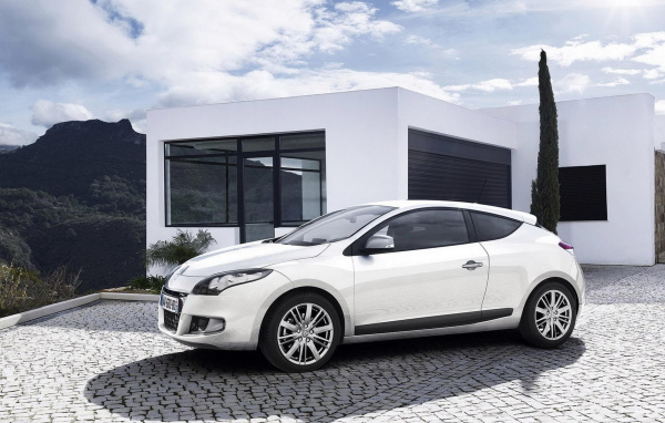 Новый Рено Меган Купе