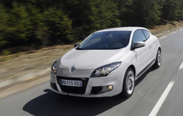 Обновленный Рено Меган Купе