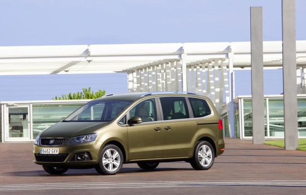 минивэн Сиат Альхамбра