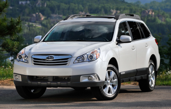 Мощный Субару Оутбек