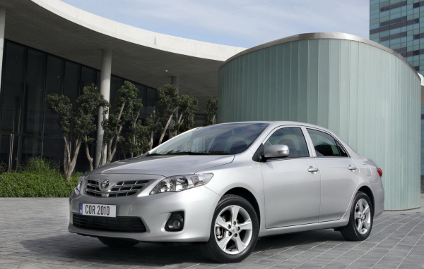 Тойота Королла