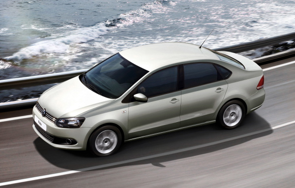 Фольксваген Поло в движении