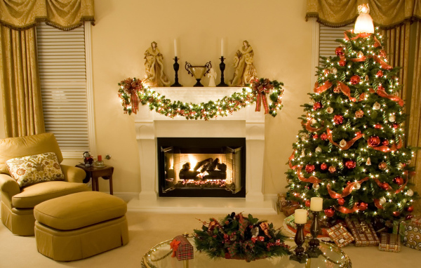 Праздник у камина