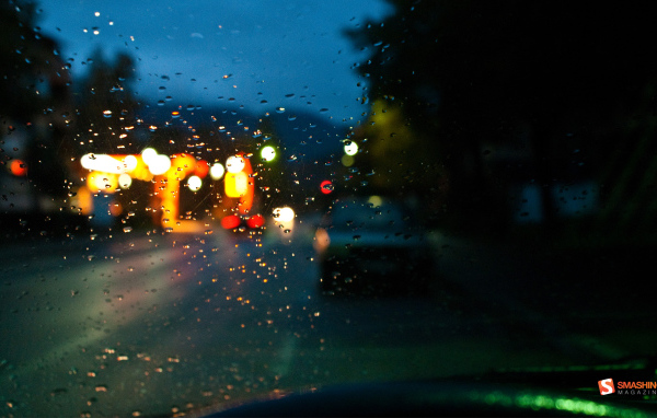 Дождь за лобовым стеклом