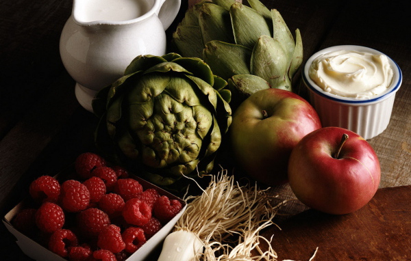 Фруктово-ягодный натюрморт