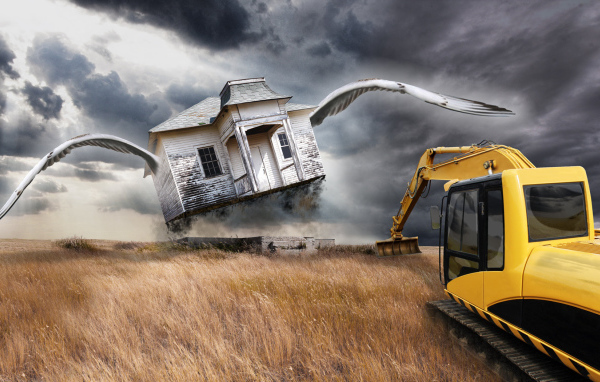 Улетающий дом