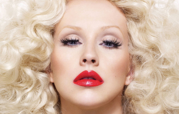 Шикарная блондинка Кристина Агилера