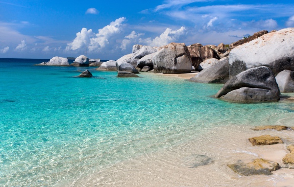 Камни, пляж, море