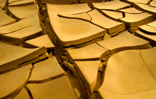 Сухая земля