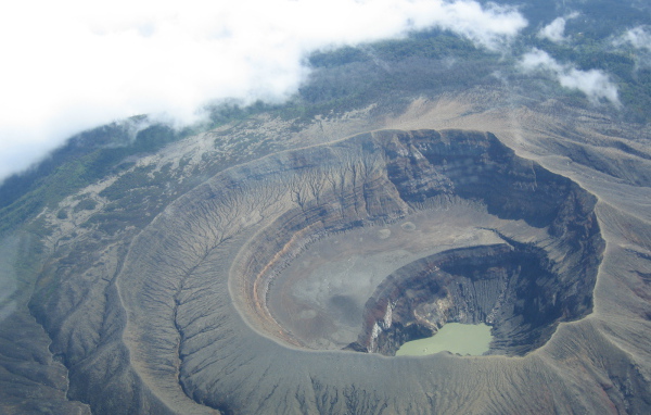 Вулкан Santa Ana