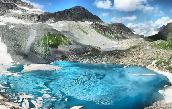 Озеро в горах