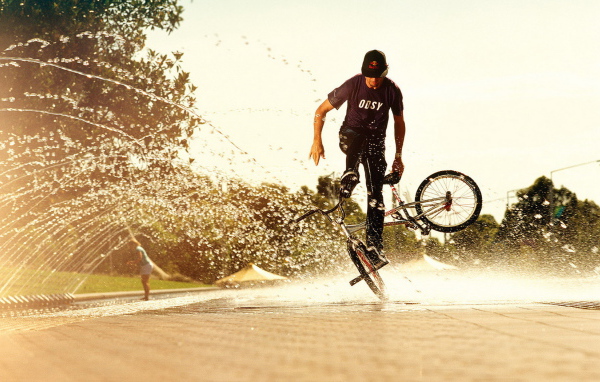 Трюки на велосипеде
