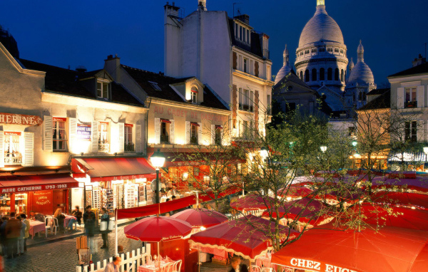 Кафе в Париже