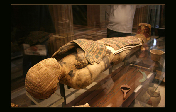 Мумия в Лувре