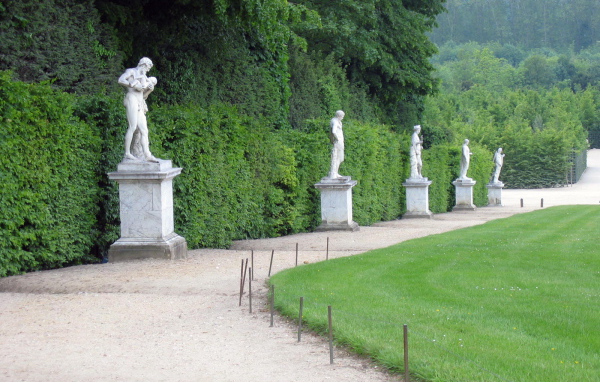 Скульптуры Версаль