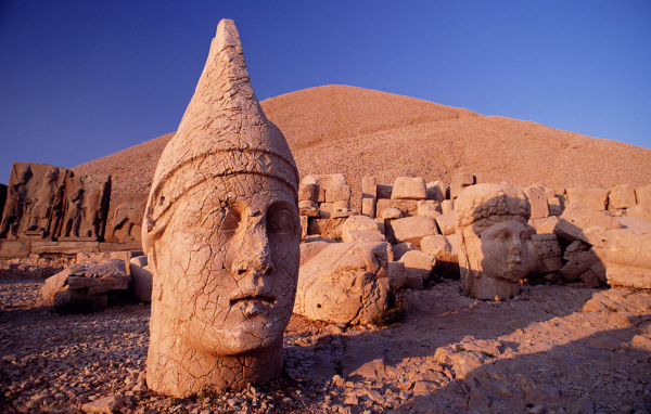 Древние скульптуры