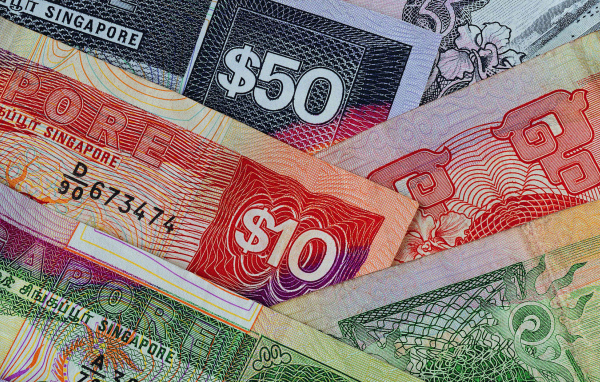 Сингапурские доллары