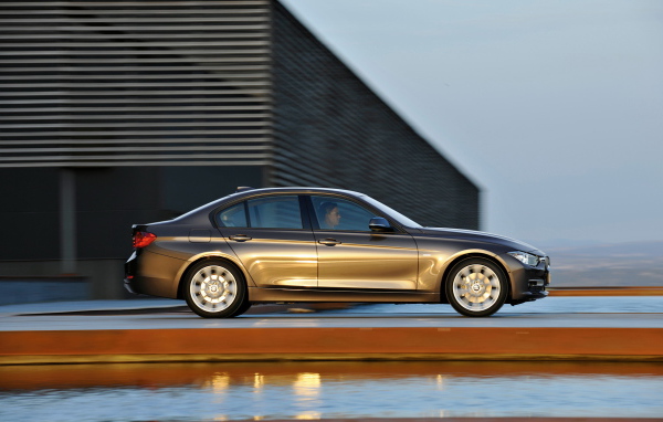 BMW-3-Series-40