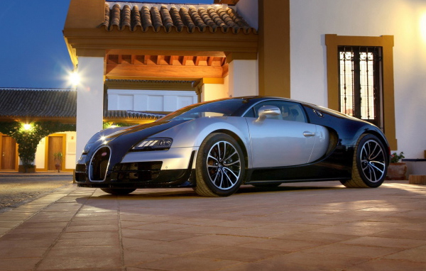 Bugatti-Veyron Super Sport