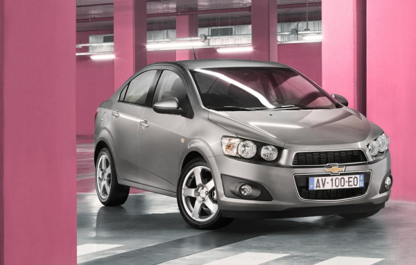 Chevrolet-Aveo Sedan