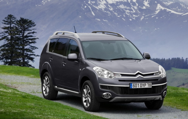 Citroen C-Crosser