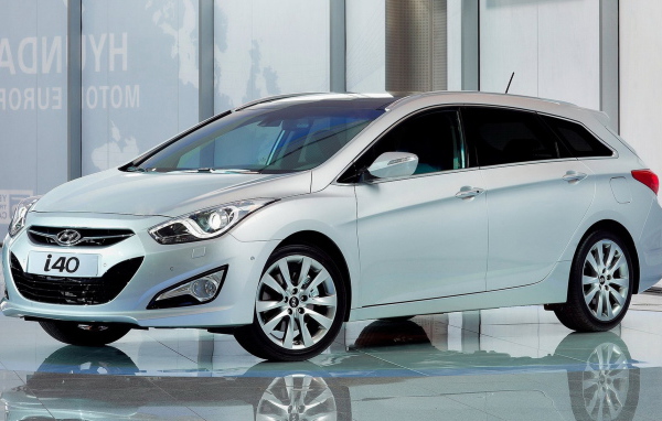 Hyundai-i40 2012
