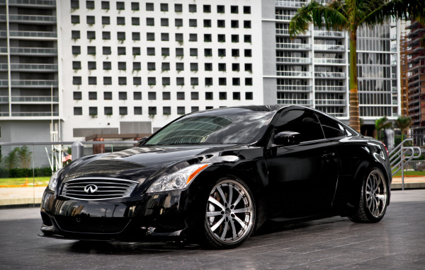 Infiniti G37
