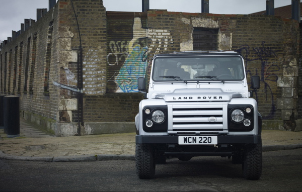 Land-Rover-Defender-Limited-Edition