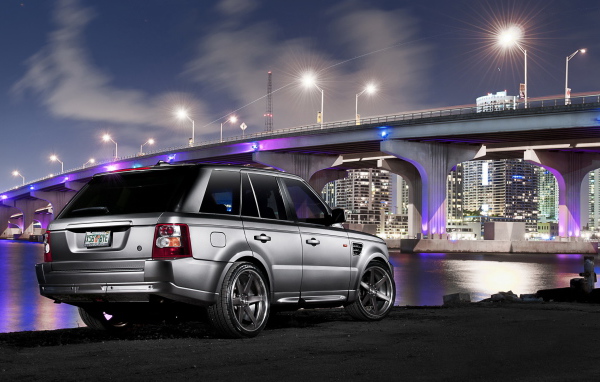 Land Rover - Range Rover Sport