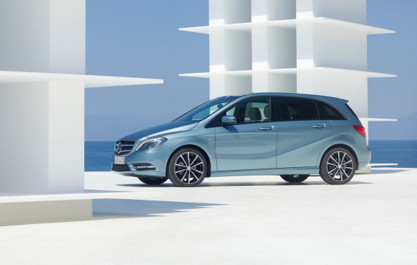 Mercedes-Benz-B-Class 2012